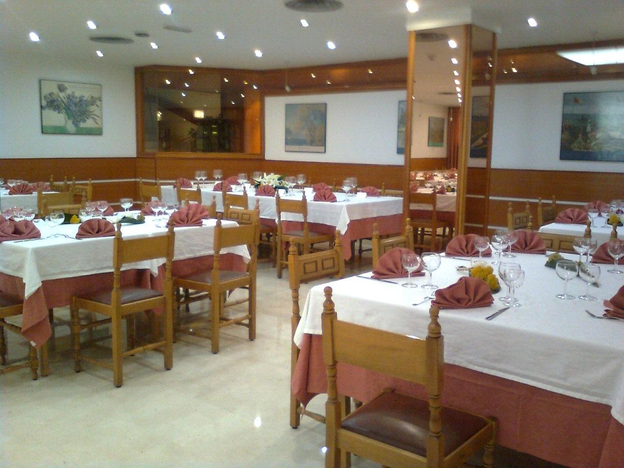Hotel Folch Sant Julia de Loria Bagian luar foto
